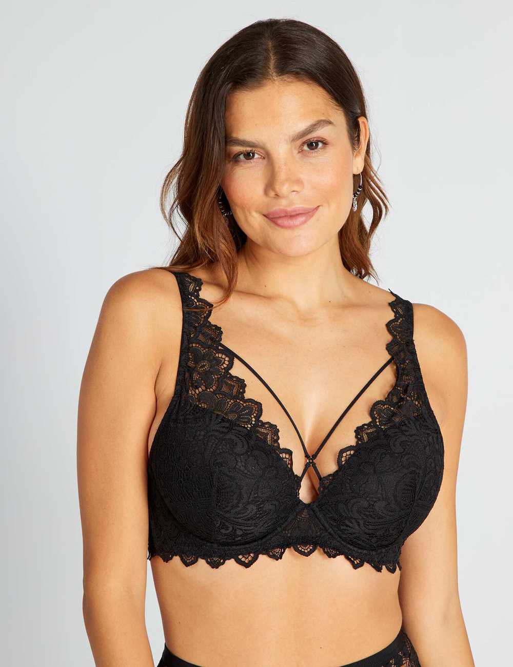 Lace bra for D&E cups