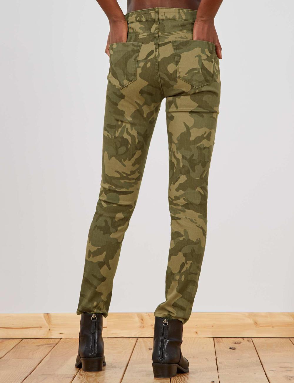 Buy Slim fit camouflage jeans Online in Dubai & the UAE|Kiabi
