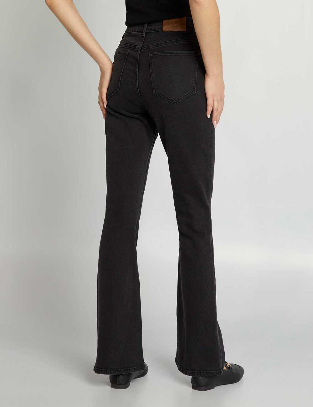 Buy Flared jeans - L30 Online in Dubai & the UAE
