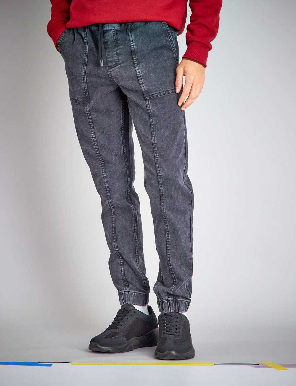 Buy Jogger-style jeans with elasticated waist Online in Dubai